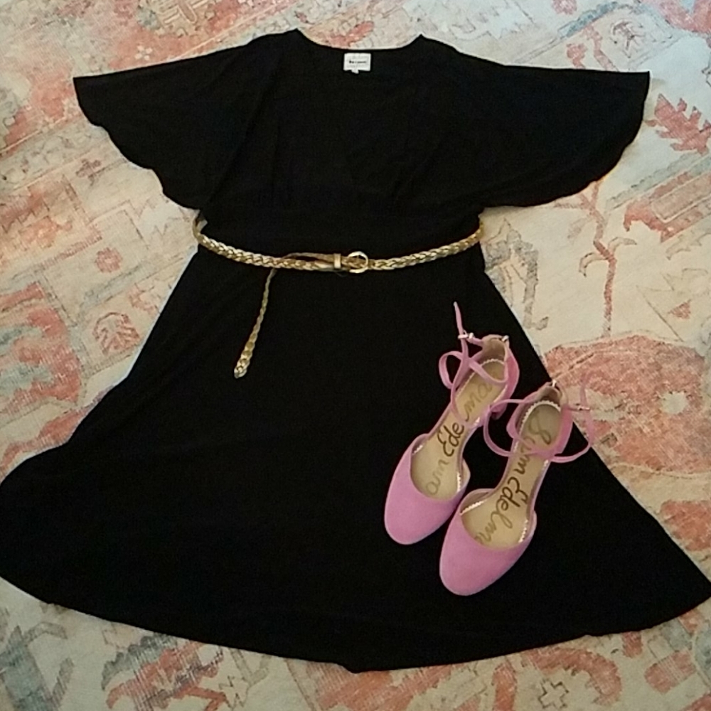 Pink suede Sam Edelman pumps
